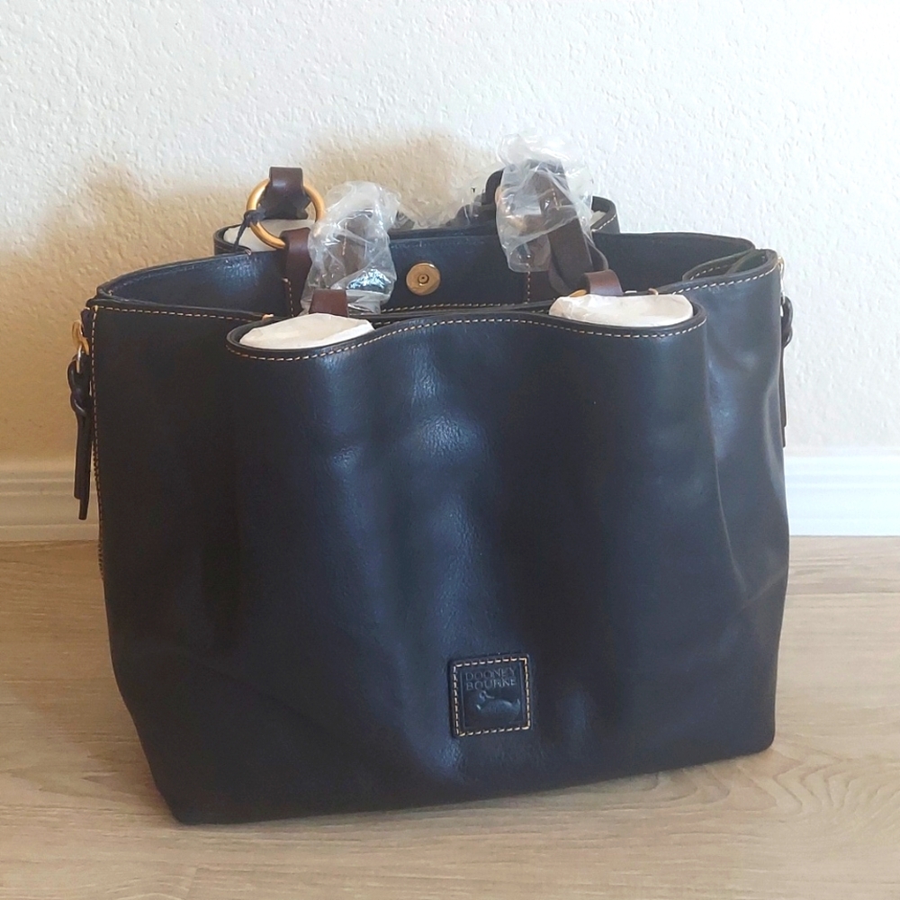 Dooney & Bourke Navy Large Zip Barlow Florentine Leather